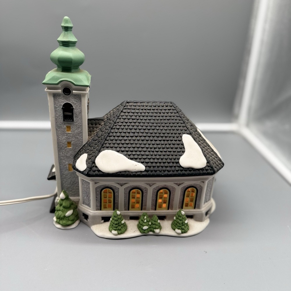 Department 56 Alpine Village Series St Nickolaus Heritage Village Collection - Picture 2 of 5